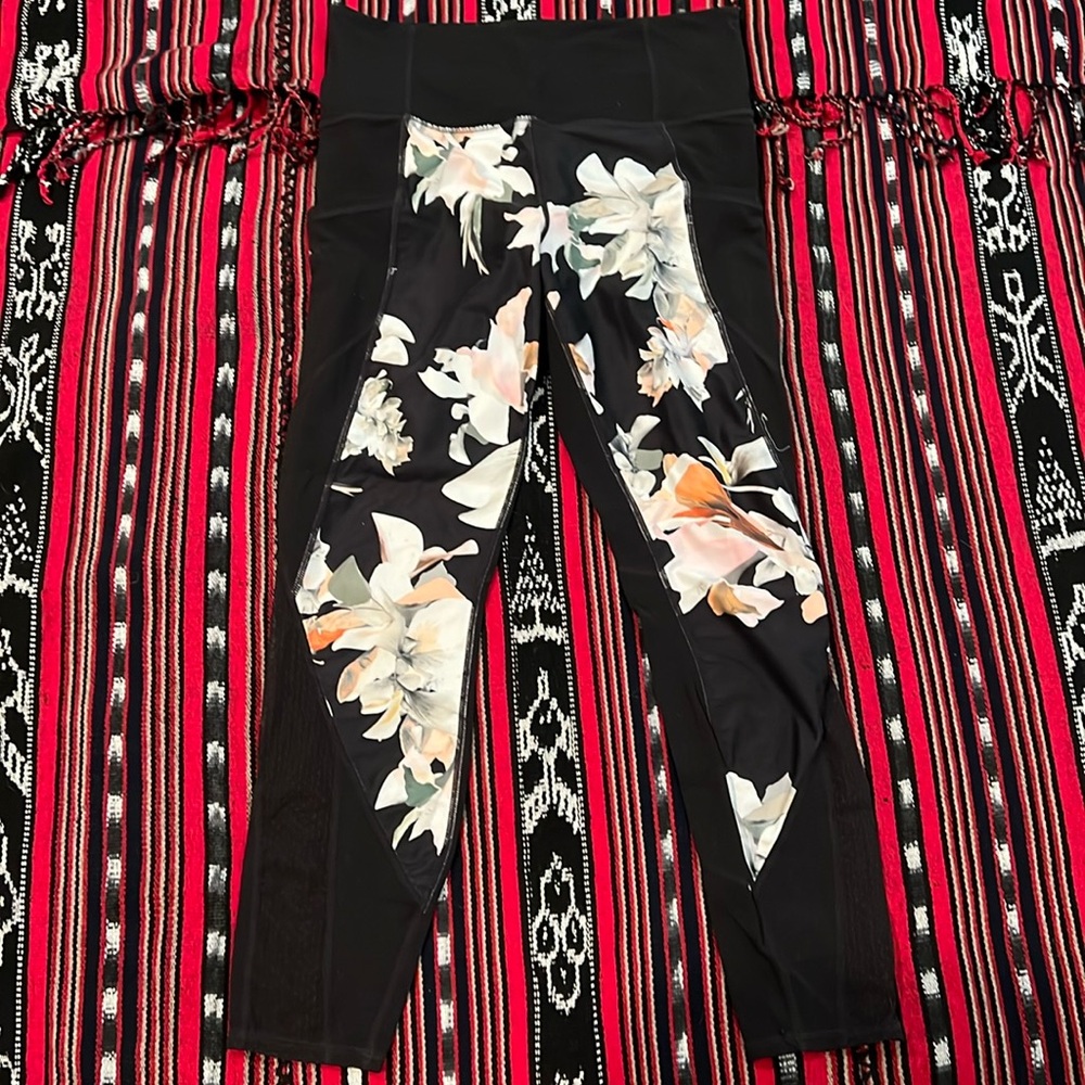 Athleta Leggings, Size M